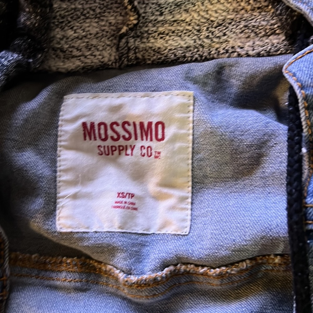 Jean jacket - Picture 2 of 3